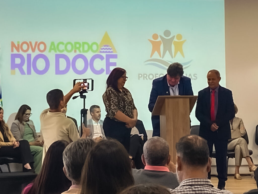 O Secretário Nacional de Assistência Social, André Quintão, participa do evento no IFMG em Governador Valadares.